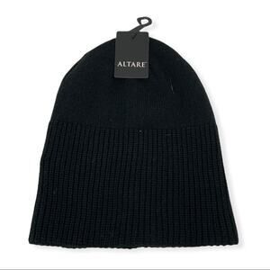 Altare Black Knit Beanie NWT Unisex